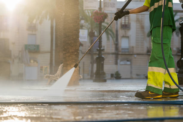 Best Pressure Washing Cost  in De Kal, TX